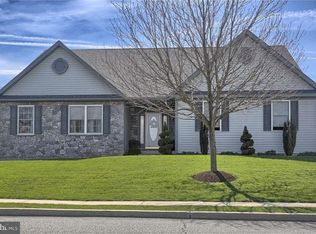 24 Pacific Ave, Sinking Spring, PA 19608