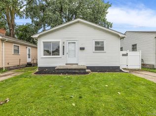 11276 Republic Ave, Warren, MI 48089