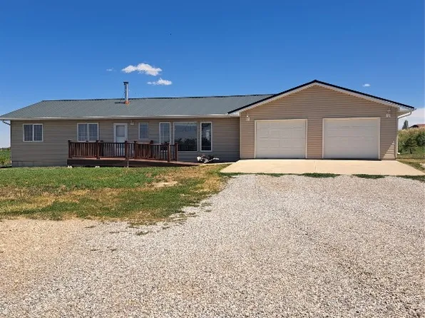 751 Highway 431, Fairfield, MT 59436