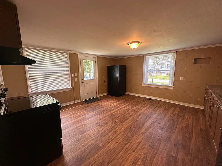 6407 Duroc Ave — Photo 15