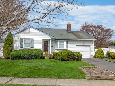 7 Gainsboro Lane, Syosset, NY, 11791