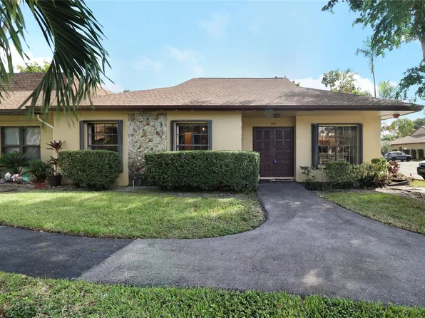 7513 SW 26th Court #79, Davie, FL 33314