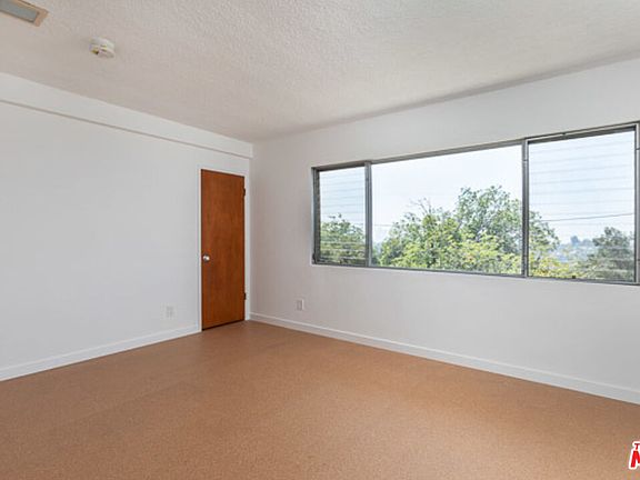 3rd image of 2253 Moore St