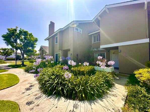 5 Pierre St, Irvine, CA 92604