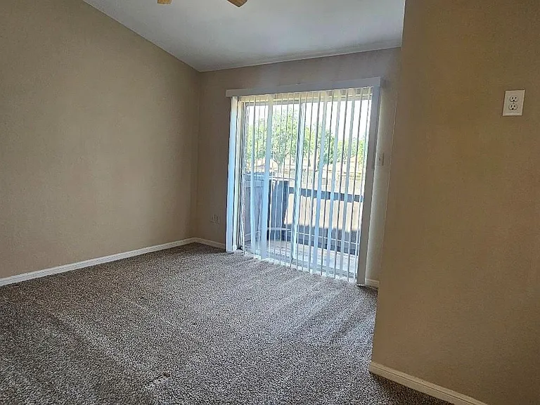 7013 Alabonson Rd — Photo 13