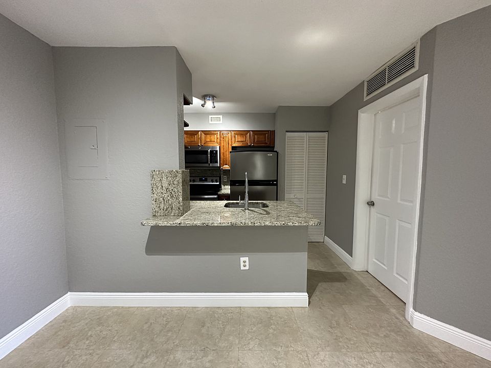 1st image of 2841 N Oakland Forest Dr APT 207