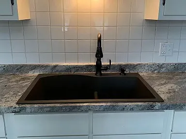 2 bed, $1,400 — Photo 3