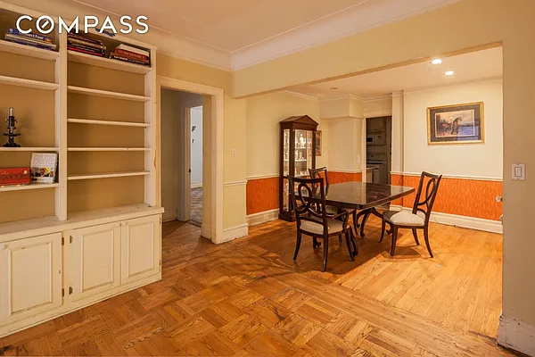 Sold by Compass | media 2