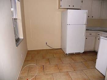 3rd image of 419 93rd Ave N APT 3