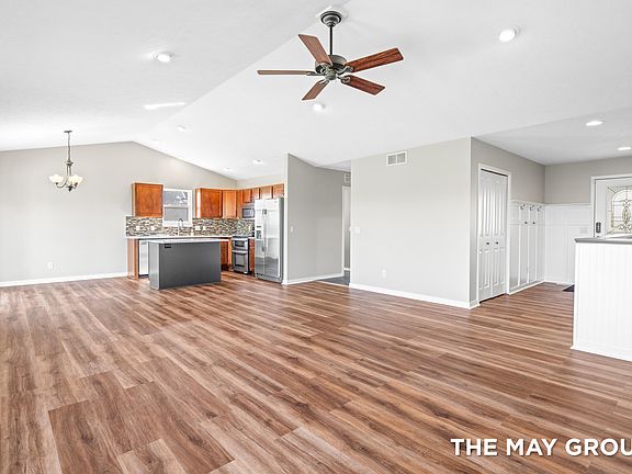 3rd image of 5623 Copper Corner Ct SE