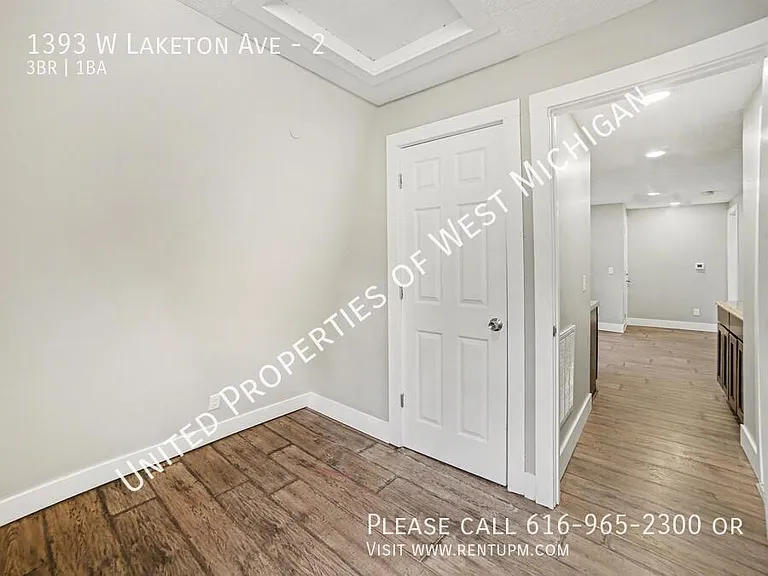 1393 W Laketon Ave #2 — Photo 5