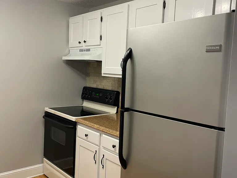 5 Marc Dr #5B11 — Photo 8