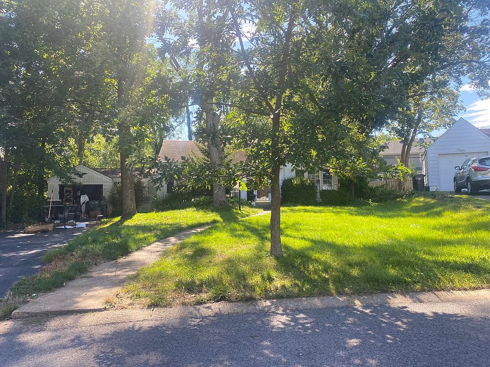 1st image of 558 Southbrook Dr