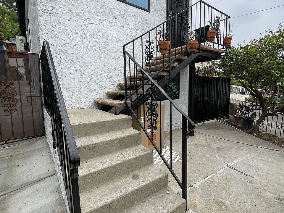 1st image of 4507 Lowell Ave