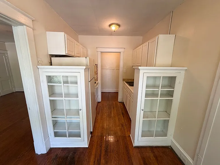 705 W Morgan St — Photo 9