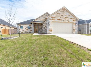 140 Greg Ln, Jarrell, TX 76537