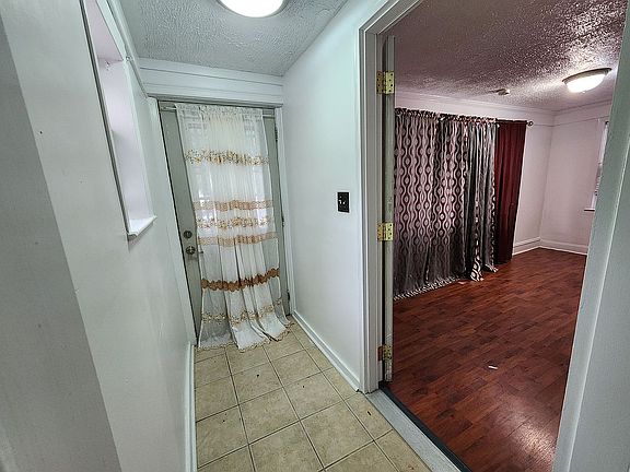 3rd image of 9316 215th St