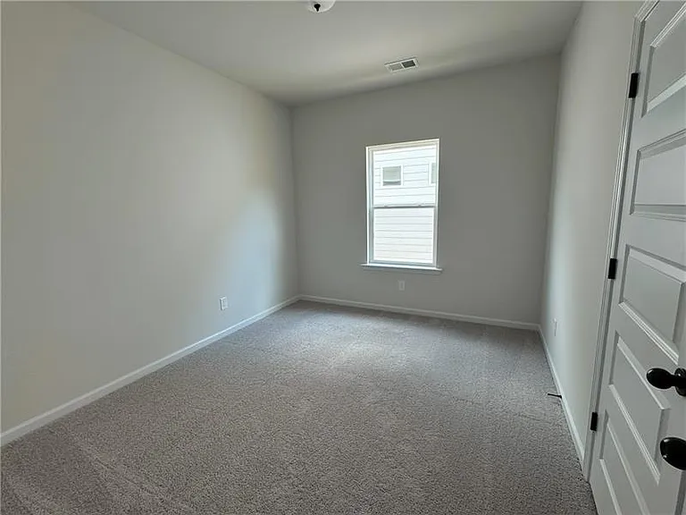 423 Perth Dr — Photo 19