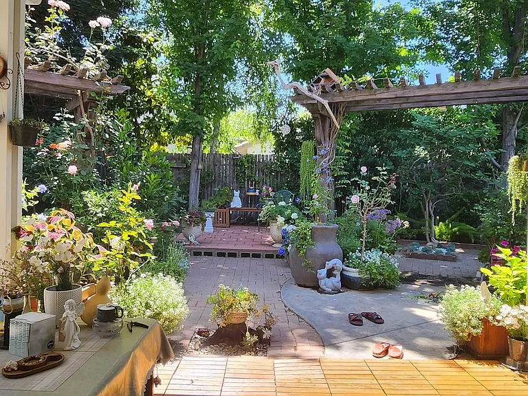 Alberton Cir — Photo 3