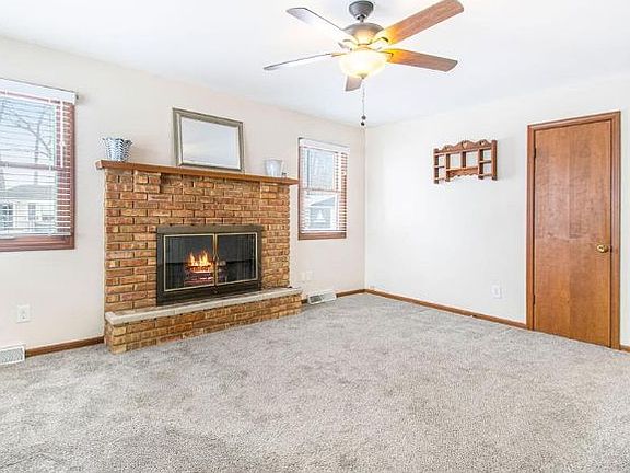4th image of 69893 S Shore Dr