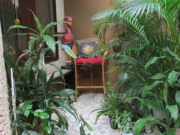 Atrium sitting area