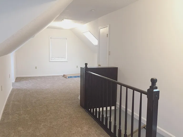 9820 Braddock Rd — Photo 13
