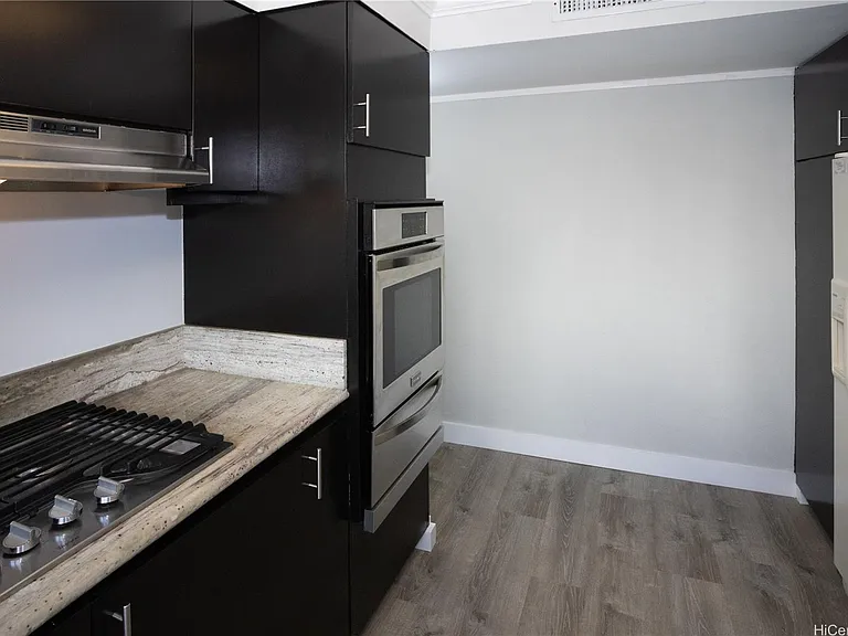 1650 Ala Moana Blvd #1613 — Photo 13