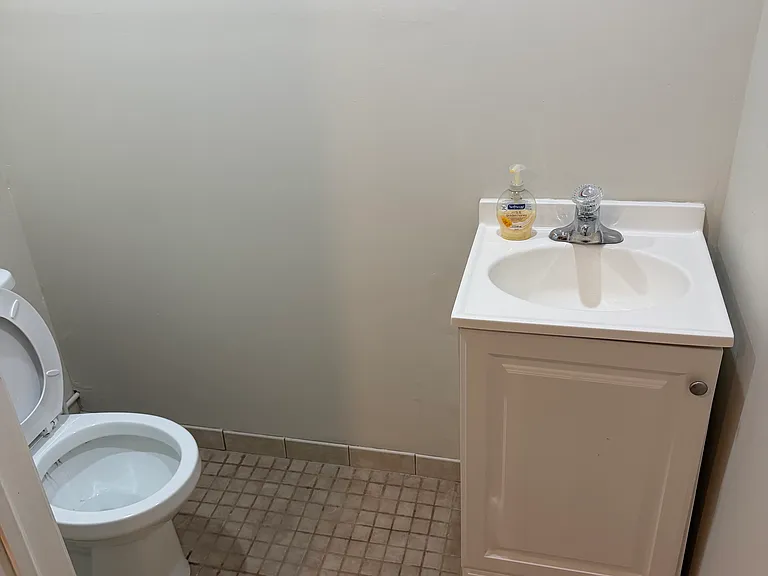 101 Summerhill Dr — Photo 13