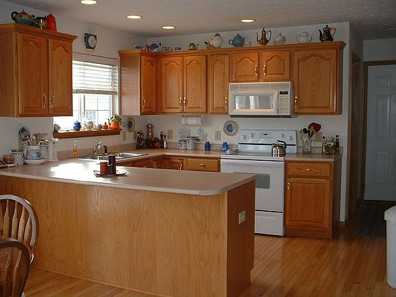 Beautiful kitchen with walk-in pantry.