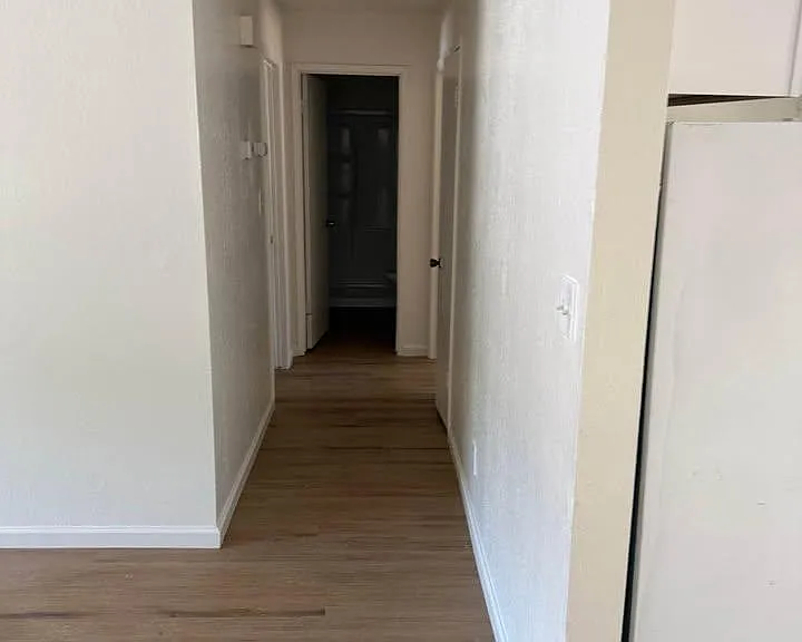 Unit Photo