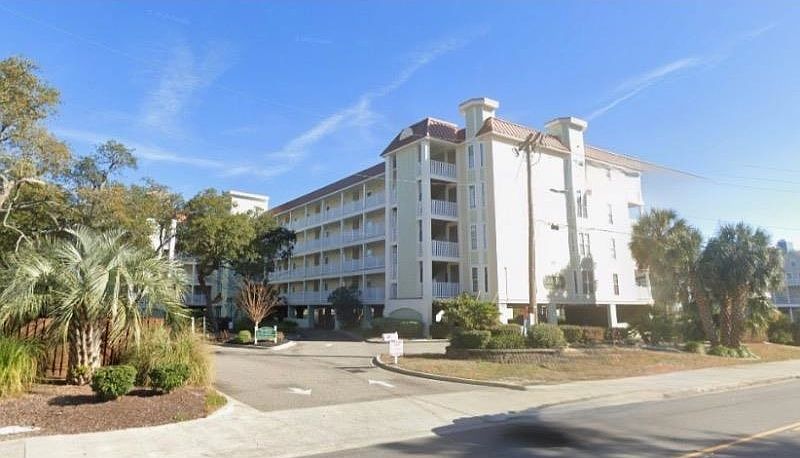 1st image of 502 48th Ave. S #404