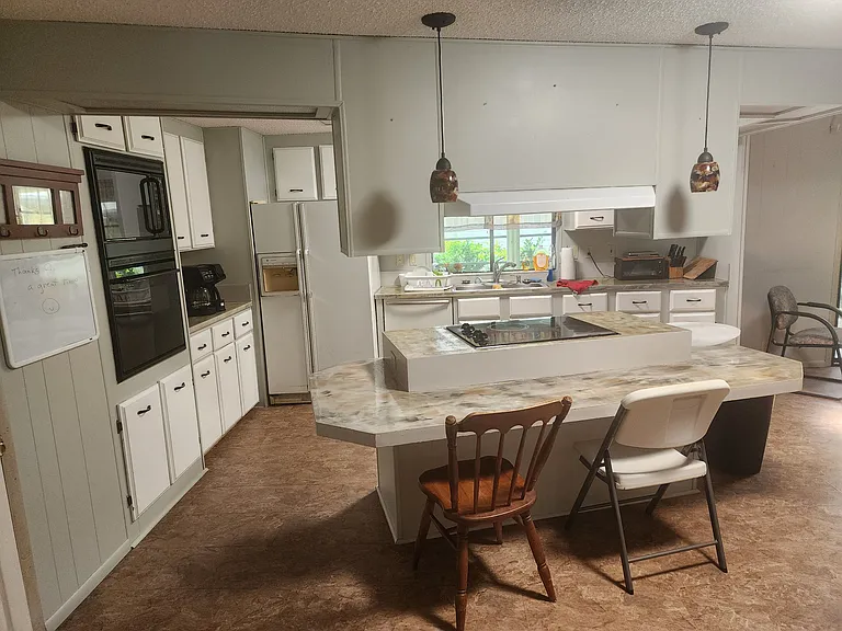 5631 Seven Oaks Dr — Photo 17