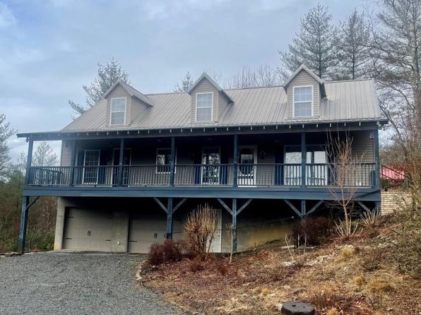 55 Covered Bridge Ln