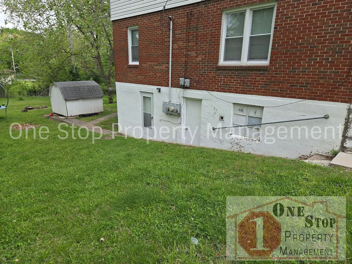 Cute Studio Apartment with 1 Bath in Independence! — Photo 3