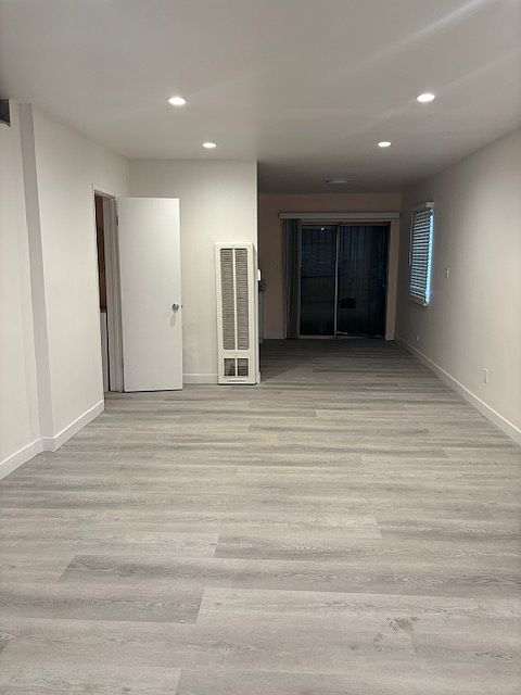 1st image of 950 S Gramercy Dr #1