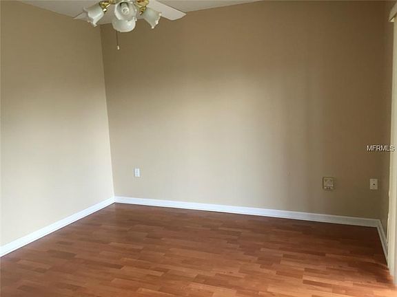 3rd image of 522 Maricopa Dr