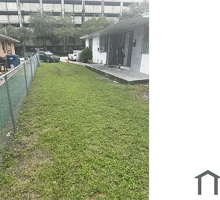 2175 NW 41st St — Photo 12