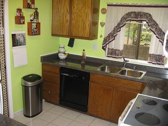 Countertops and Tile Floors