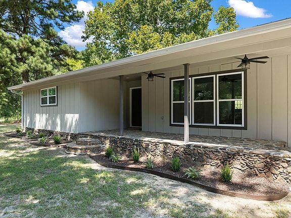 4th image of 554 County Road 1303