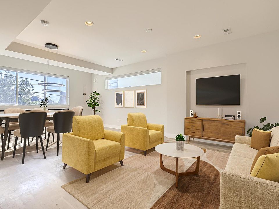 Optionally furnished common areas! Common areas can come beautifully furnished by our in-house design team for an additional fee.