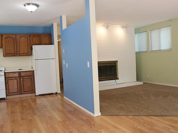 5th image of 1705 Diamond Ave NE #1