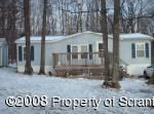 8 Highview Dr, Lake Ariel, PA 18436