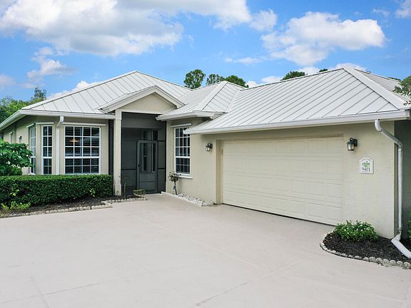 2nd image of 9401 Poinciana Court