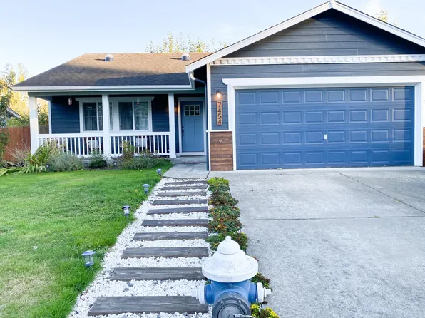7454 Seashell Way, Blaine, WA 98230