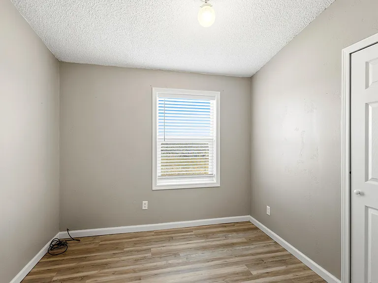 1178 Twin Butte Rd — Photo 17