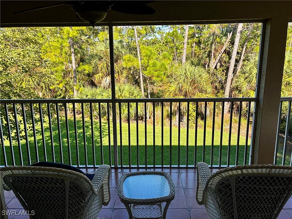 1st image of 913 Carrick Bend Cir APT 202