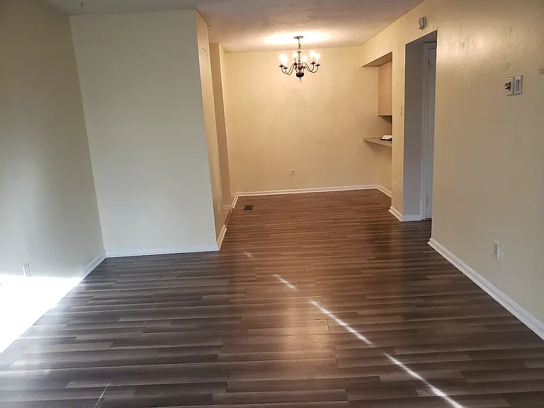 150 Oberlin Ter #15F — Photo 14