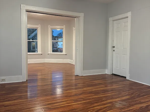 2 Orne St #2, Worcester, MA 01605