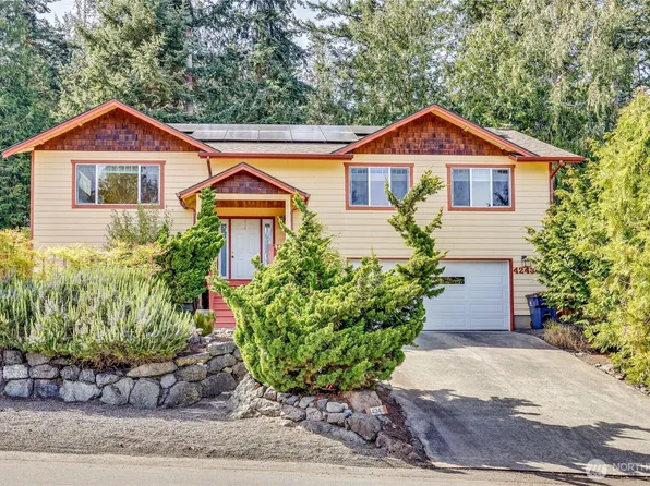 4243 Holcomb Street, Port Townsend, WA 98368