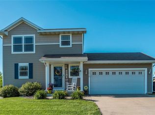 1210 SW Springfield Dr, Ankeny, IA 50023